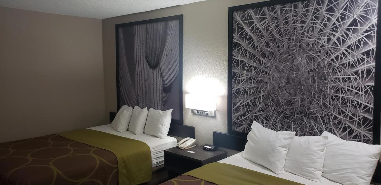 Super 8 By Wyndham Goodyear/Phoenix Area Exterior photo