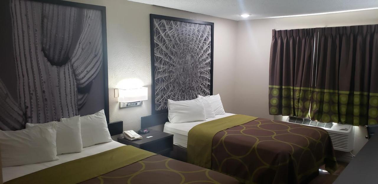 Super 8 By Wyndham Goodyear/Phoenix Area Exterior photo