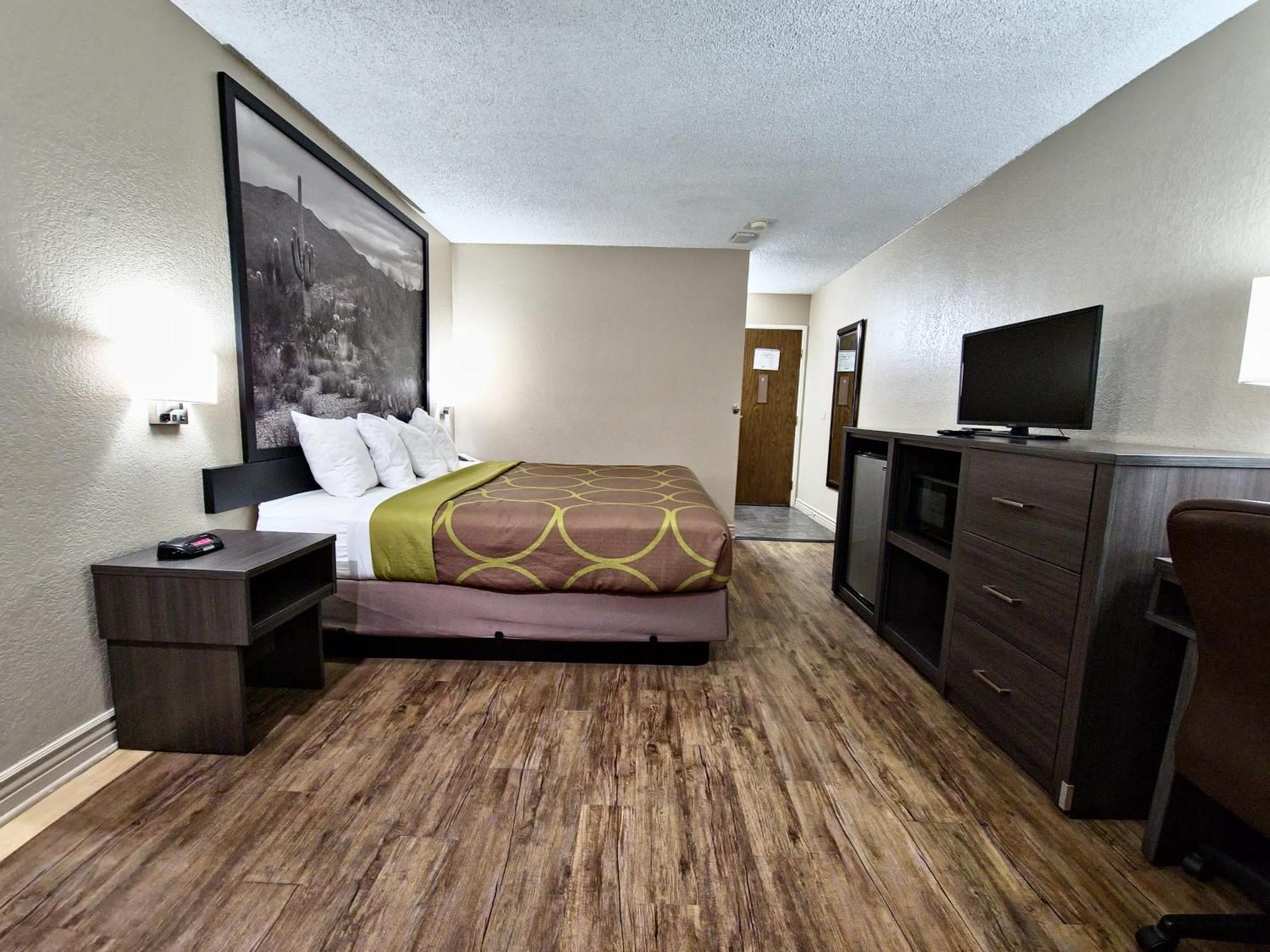 Super 8 By Wyndham Goodyear/Phoenix Area Exterior photo